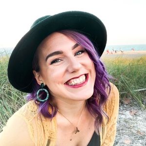 Meet your Posher, Megan